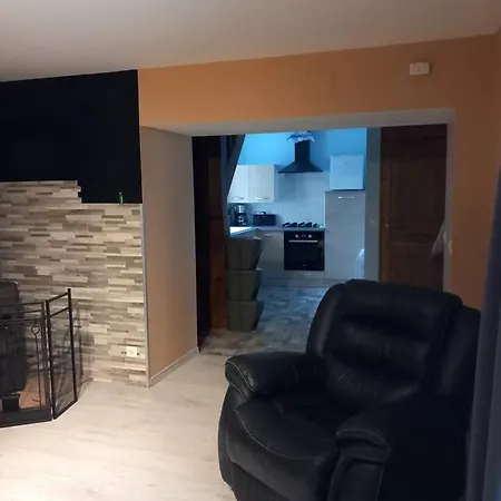 Demeure De La Vielle Tour Apartment *